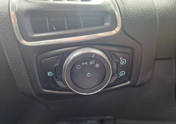 Ford Focus cena 25990 przebieg: 279444, rok produkcji 2012 z Staszów małe 497